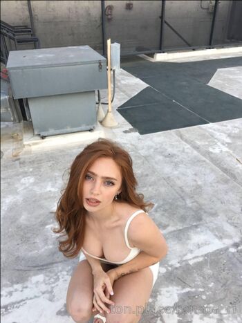 Renata Ri
