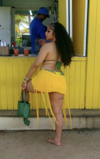 Full leaked Renibball private onlyfans photo