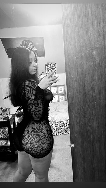Full leaked Riahhh private onlyfans photo