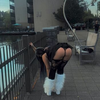 Full leaked Rialovesyu private onlyfans photo