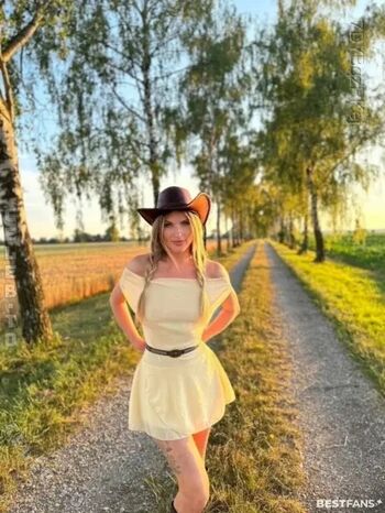 Ricarda Wolf
