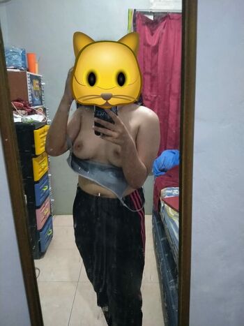 Full leaked Riska aprilia private onlyfans photo
