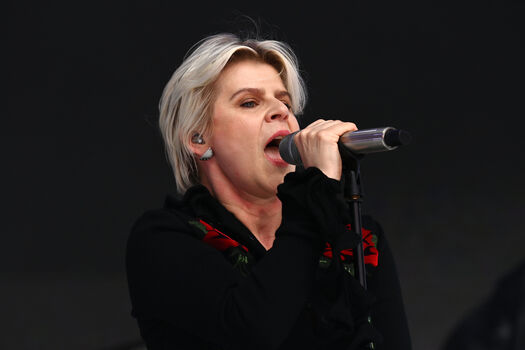 Robyn Carlsson