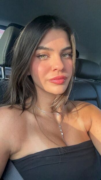 Full leaked Romi yakar private onlyfans photo