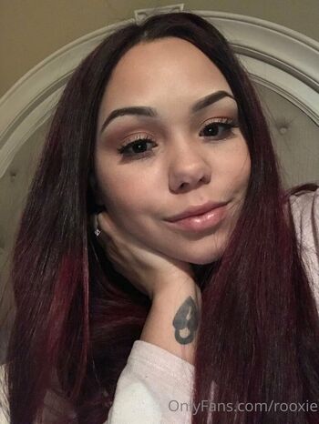 Full leaked Rooxie private onlyfans photo