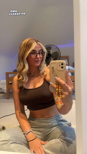 Full leaked Rosa vallis private onlyfans photo