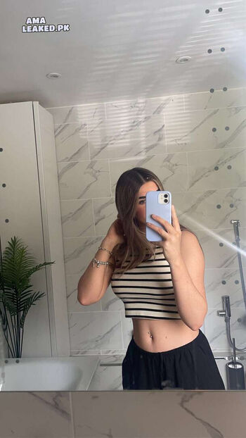 Full leaked Rosa vallis private onlyfans photo