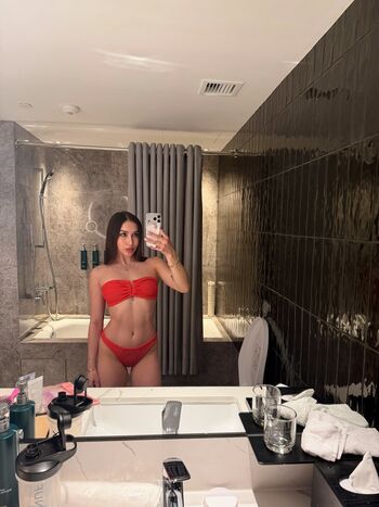 Full leaked Rose woo private onlyfans photo