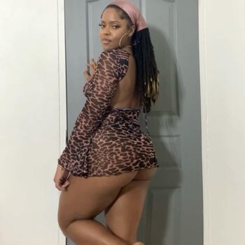 Full leaked Rudegalcrooks private onlyfans photo