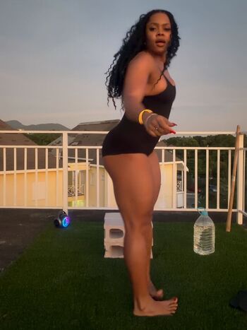 Full leaked Rudegalcrooks private onlyfans photo