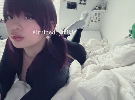 ruinedbymiki