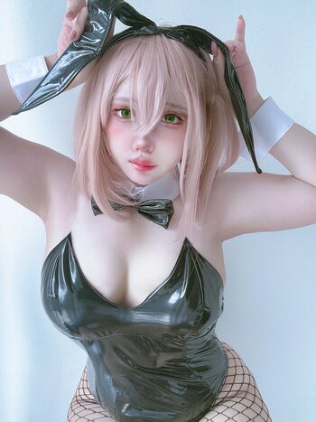 Full leaked Ruuna private onlyfans photo
