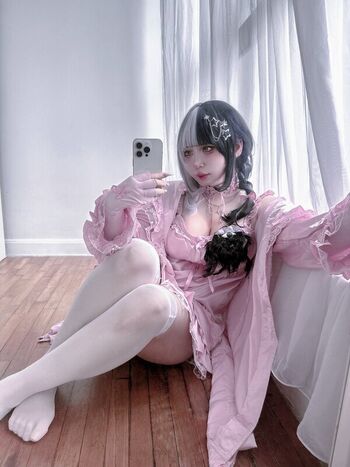 Full leaked Ruuna private onlyfans photo