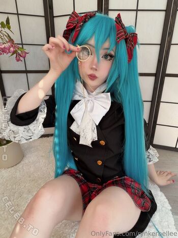 Full leaked Rynkerbelle private onlyfans photo