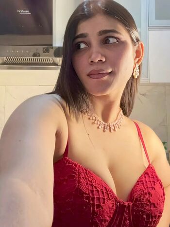 Full leaked Saadhananaidu private onlyfans photo