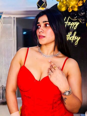 Full leaked Saadhananaidu private onlyfans photo