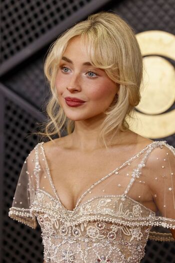 🔥 Sabrina carpenter  page leaked private photo uncensored full