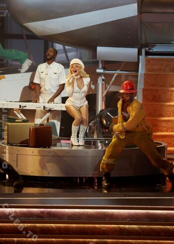 🔥 Sabrina carpenter  page leaked private photo uncensored full