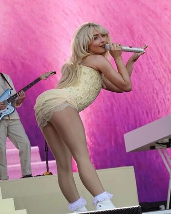 🔥 Sabrina carpenter  page leaked private photo uncensored full