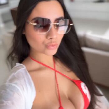Full leaked Sabrinahmariah private onlyfans photo