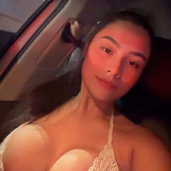 Full leaked Sabrinahmariah private onlyfans photo