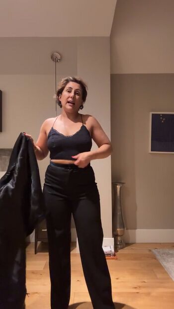 🔥 Saira khan page leaked private photo uncensored full