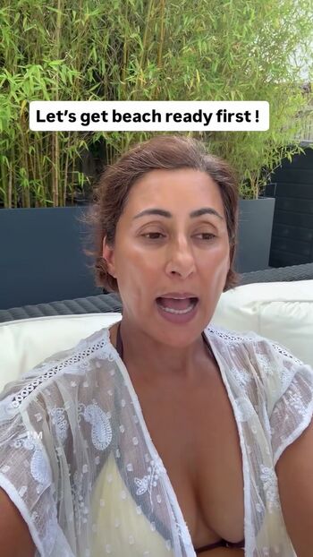 Saira Khan