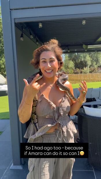 Saira Khan