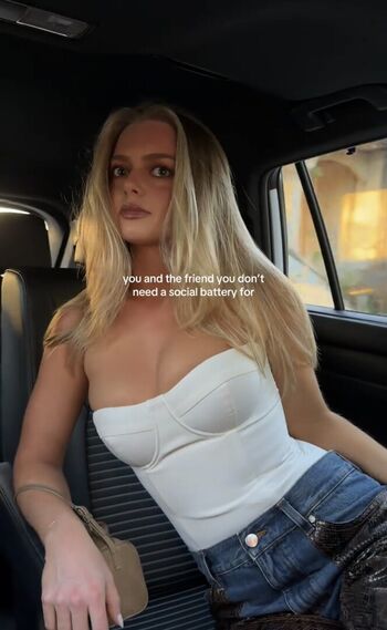 Samantha Riehl