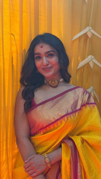 Full leaked Saniya iyappan private onlyfans photo