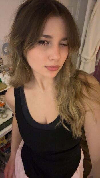 🔥 Sara dobrik page leaked private photo uncensored full