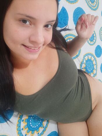 Sara Valencia