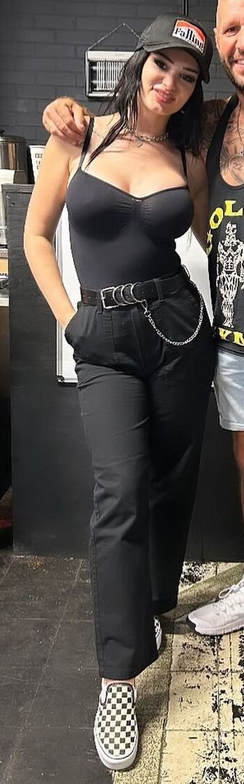Full leaked Saraya bevis private onlyfans photo