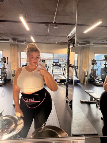 Full leaked Sarina nowak private onlyfans photo