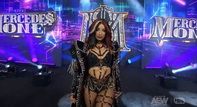 Sasha Banks