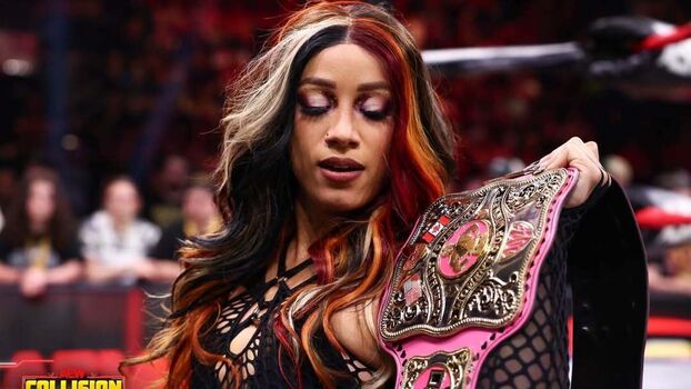 Sasha Banks