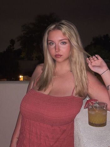 Full leaked Savannah private onlyfans photo