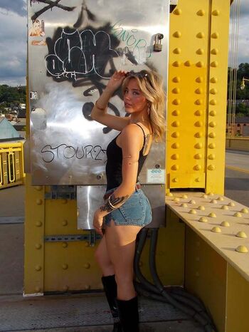 Full leaked Savannah rose private onlyfans photo