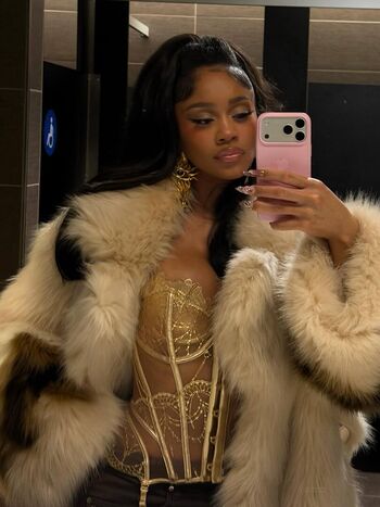 🔥 Saweetie leaked private photo uncensored full