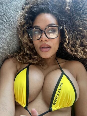 Full leaked Scarlit scandal private onlyfans photo