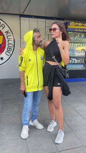 Full leaked Selen yakc private onlyfans photo