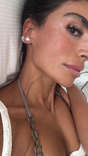 sevdaliza
