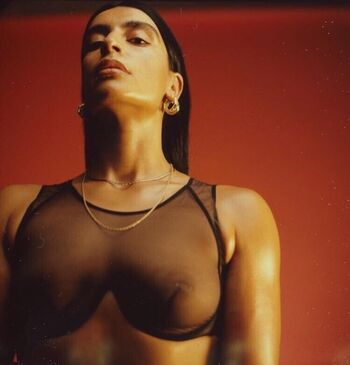 sevdaliza