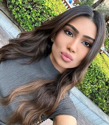 Shabreen Sabeer
