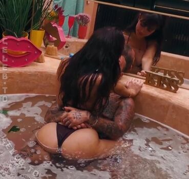 Full leaked Shima mndi private onlyfans photo