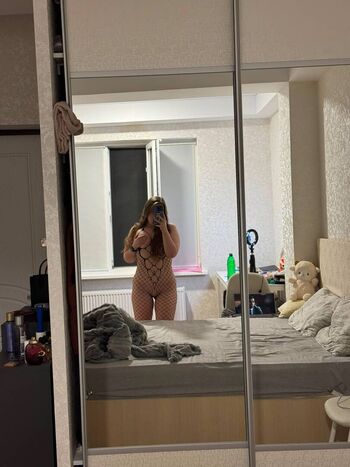 Show Your Girlfriend
