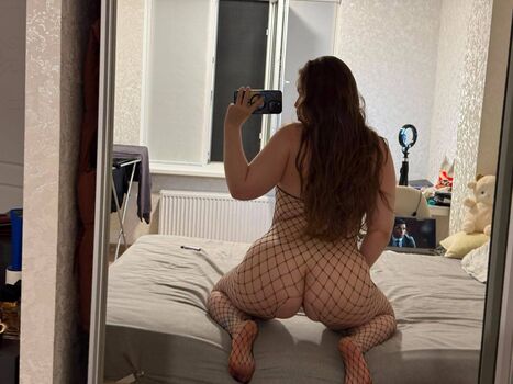 Show Your Girlfriend