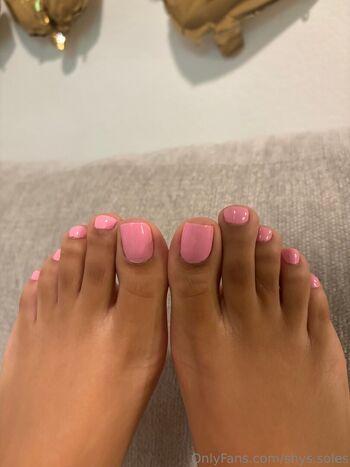 Full leaked Shys soles private onlyfans photo