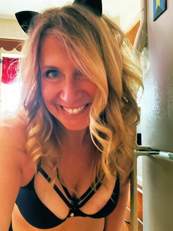 Full leaked Smilingblonde private onlyfans photo