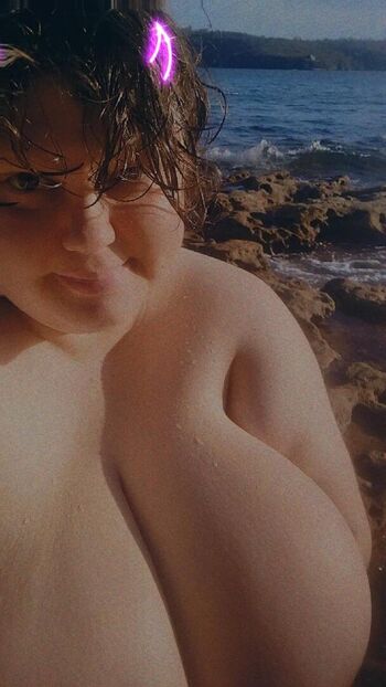 Full leaked Snaphappyadventurer private onlyfans photo